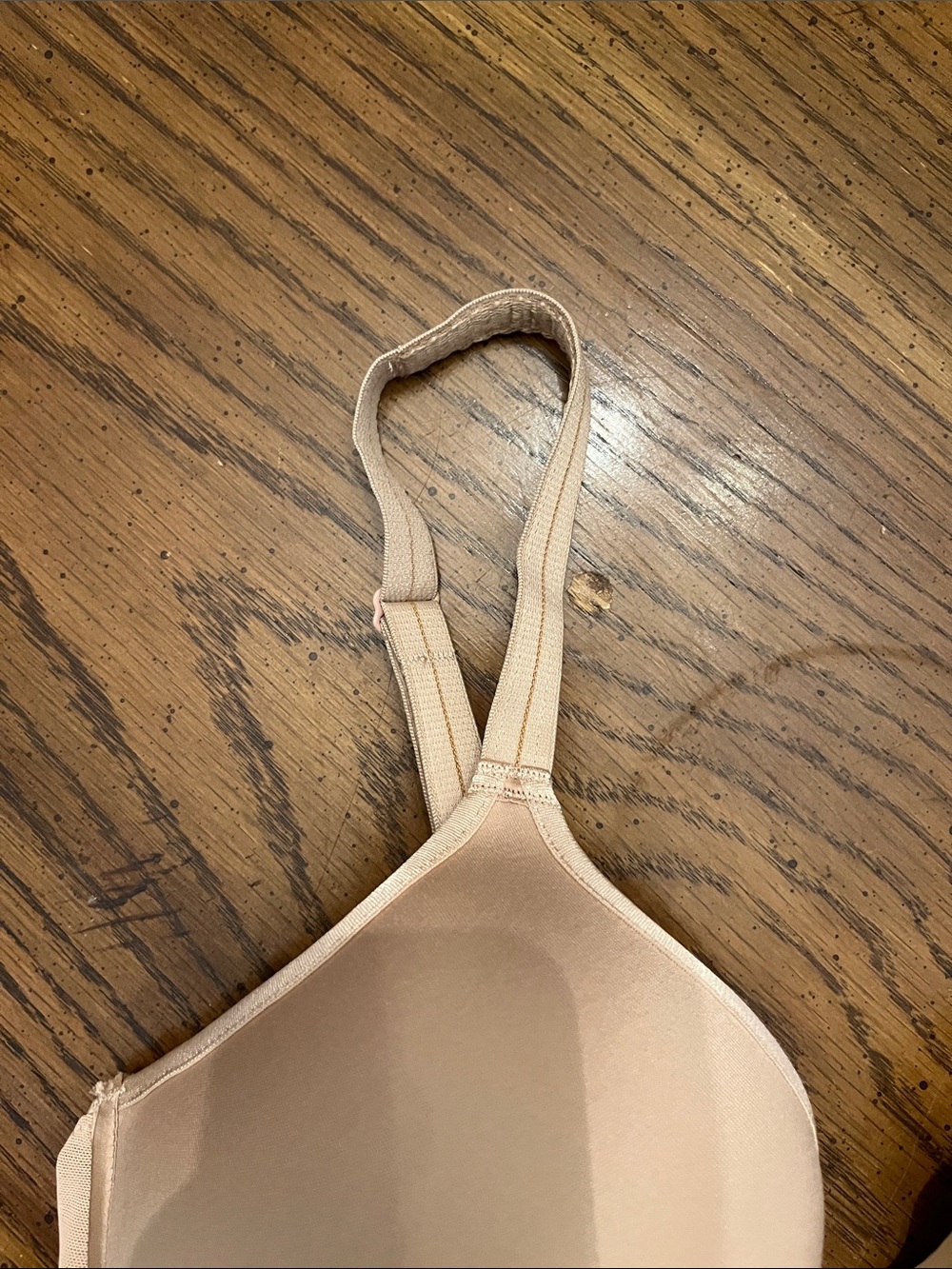 Chantelle Light Nude Smooth Underwire T Shirt Bra, size 34D, new with tags - Picture 5 of 15